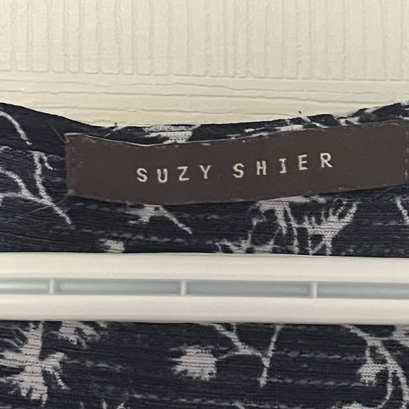 SUZY SHIER FLOWY FLORAL TANK TOP SIZE WOMENS US MEDIUM - Picture 2 of 4